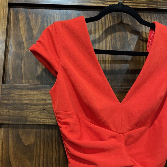 Dress The Population Women Small Red Body Con Wrap V-Neck Cap Sleeve Dana - Picture 2 of 14